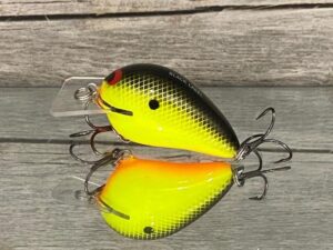 Black Label Balsa - Wreck Jr. - Custom Balsa Squarebill Crankbait - Chartreuse Black Back Color