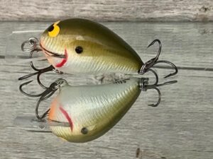 Black Label Balsa - Wreck Jr. - Signature Series Crankbait - Foiled Olive Shad Color