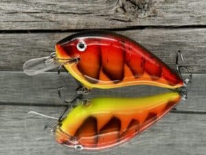 Black Label Balsa - Seducer - Custom Balsa Crankbait - 3 Alarm Craw color