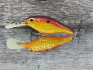 The Lure Forge - CW Shad Balsa Crankbait - Red Craw color